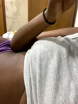 bybey18 online show from November 11, 2025, 11:16 pm