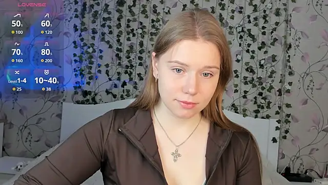  influensii  online show from November 14, 2025, 4:55 am