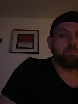 Snapshot of madmiki chatting on November 12, 2025, 12:22 am madmiki online show from November 12, 2025, 12:22 am