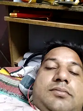 Snapshot of sumit_19 chatting on October 19, 2025, 5:57 pm sumit 19 online show from October 19, 2025, 5:57 pm