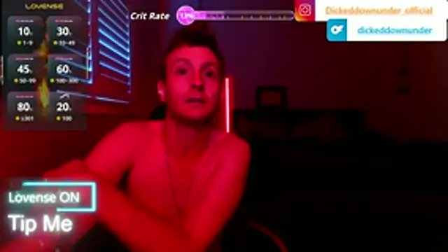 Snapshot of OFFICAL_DICKEDDOWNUNDER chatting on July 27, 2026, 6:09 am OFFICAL DICKEDDOWNUNDER online show from July 27, 2026, 6:09 am