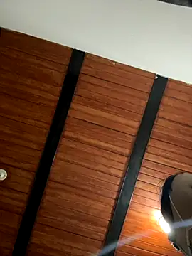 LiaCollings online show from November 6, 2025, 12:06 pm