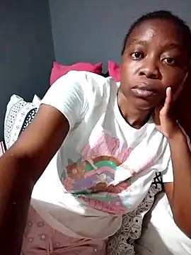 sexyhotchic93 online show from October 6, 2025, 6:05 pm