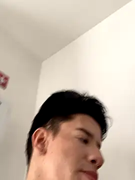 MaxCooper1 online show from September 26, 2025, 1:15 pm