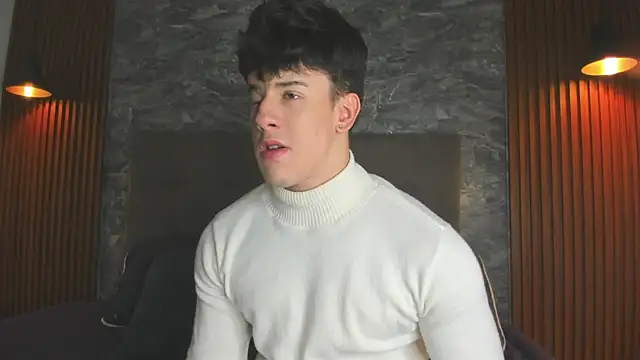 MaxCooper1 online show from October 8, 2025, 7:55 pm