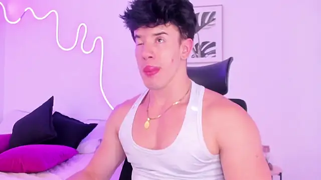 MaxCooper1 online show from October 10, 2025, 4:55 am