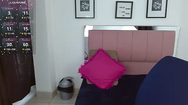 Lele F w online show from October 4, 2025, 7:45 pm