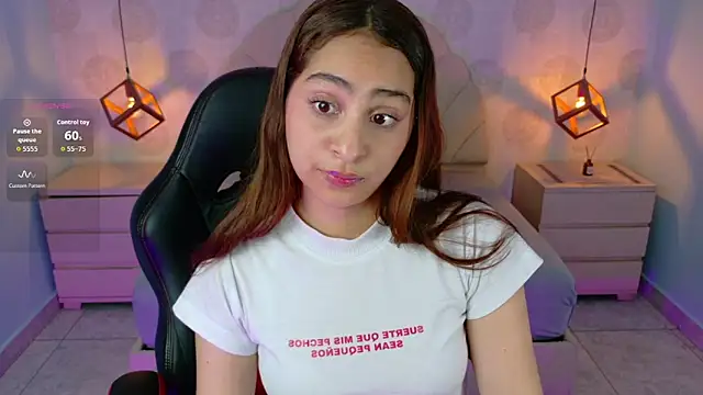 Snapshot of AIXATRISTA1 chatting on October 4, 2025, 7:45 pm AIXATRISTA1 online show from October 4, 2025, 7:45 pm