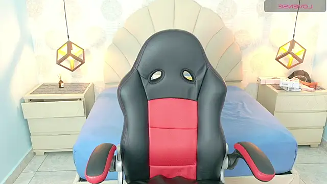 Snapshot of AIXATRISTA1 chatting on November 8, 2025, 12:38 pm AIXATRISTA1 online show from November 8, 2025, 12:38 pm