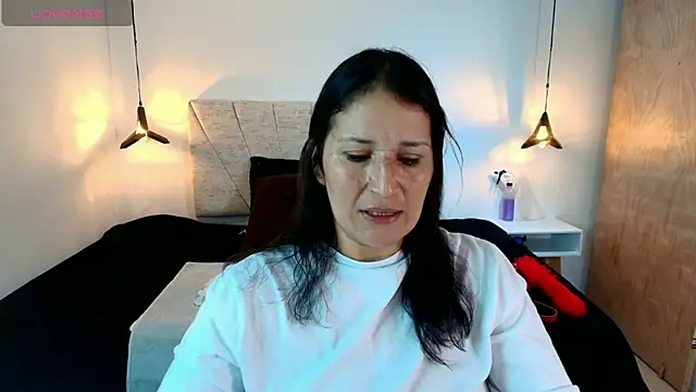 Barbara fox   online show from June 1, 2026, 11:56 am