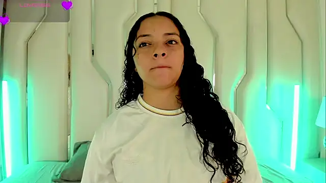 Snapshot of Angellit_Afrodita_ chatting on June 27, 2026, 9:58 am Angellit Afrodita online show from June 27, 2026, 9:58 am