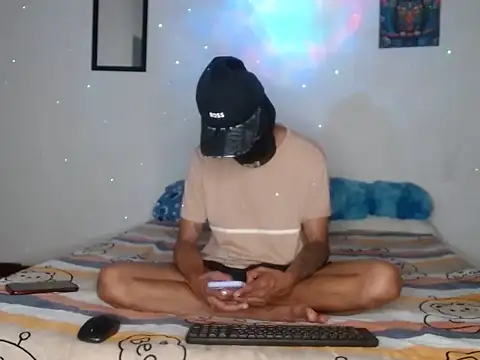 Sexy hotlatin25 online show from December 3, 2025, 5:11 pm