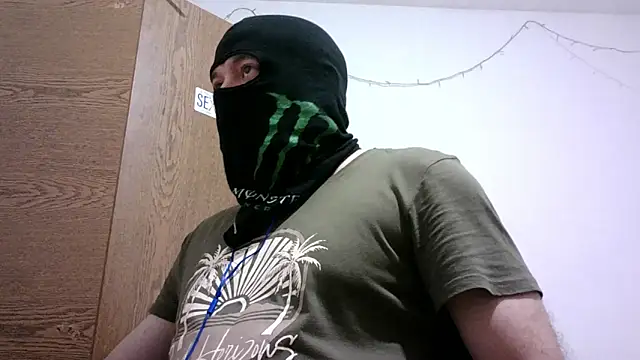 Snapshot of Black_Scorpion91 chatting on October 8, 2025, 4:48 pm Black Scorpion91 online show from October 8, 2025, 4:48 pm