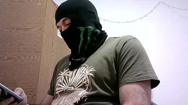 Snapshot of Black_Scorpion91 chatting on October 17, 2025, 5:48 pm Black Scorpion91 online show from October 17, 2025, 5:48 pm