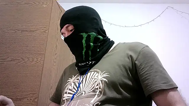 Snapshot of Black_Scorpion91 chatting on October 19, 2025, 5:13 pm Black Scorpion91 online show from October 19, 2025, 5:13 pm