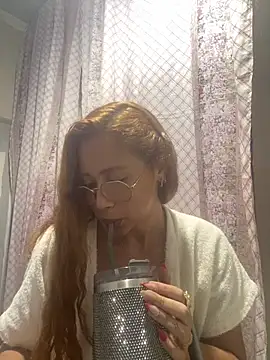 Snapshot of ruivinha2006 chatting on January 17, 2026, 1:10 am ruivinha2006 online show from January 17, 2026, 1:10 am