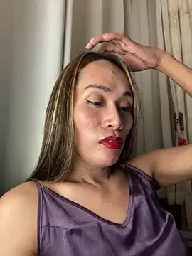 RomanticPearlTS online show from February 10, 2026, 1:15 pm