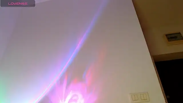 BritneyDivine online show from October 28, 2025, 6:06 am