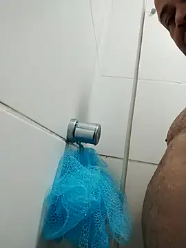 kazadosts online show from September 18, 2025, 12:29 pm