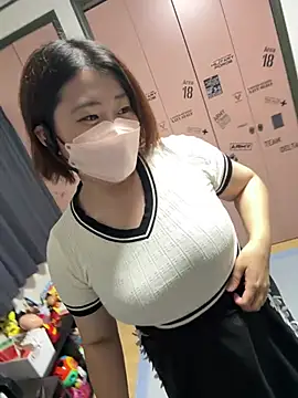 hima-wari0707 online show from August 7, 2026, 4:09 pm