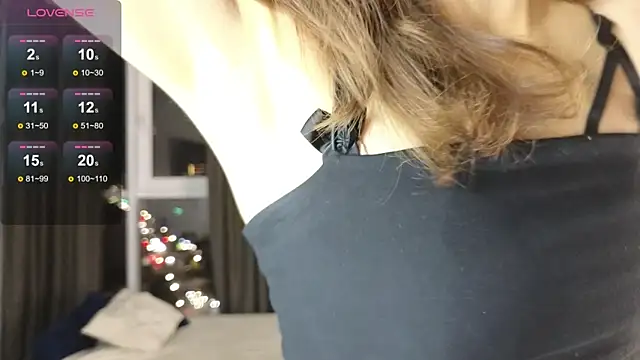 DebiHenks online show from October 7, 2025, 5:10 pm