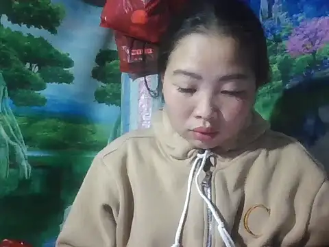 PhamPhung online show from February 19, 2026, 9:33 pm