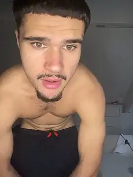 los freaky online show from October 15, 2025, 4:18 pm