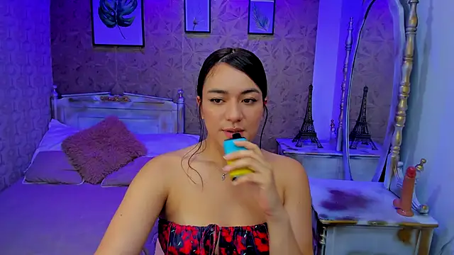 Dali collin online show from September 8, 2025, 2:49 pm