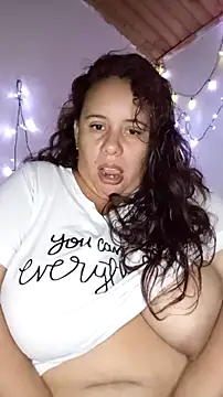 luzdanna online show from October 8, 2025, 3:37 am