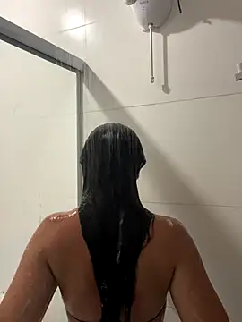 clara2111 online show from November 16, 2025, 10:48 pm