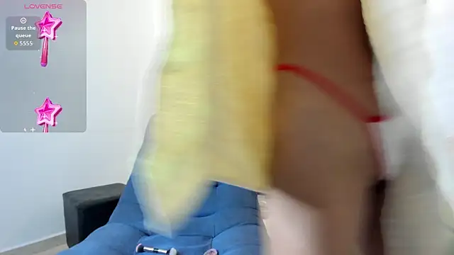 Snapshot of PIINK_2025 chatting on October 29, 2025, 3:25 pm PIINK 2025 online show from October 29, 2025, 3:25 pm