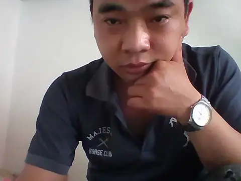 Snapshot of Boy_kuto77 chatting on December 23, 2025, 8:23 am Boy kuto77 online show from December 23, 2025, 8:23 am