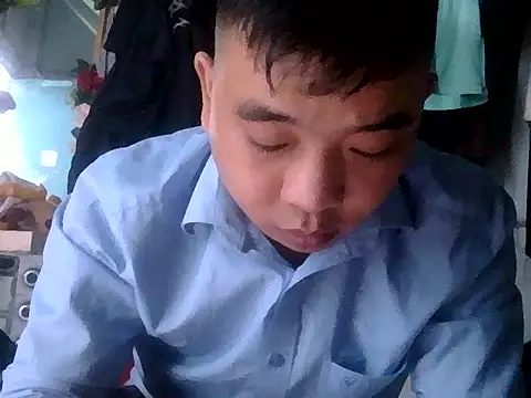 Snapshot of Boy_kuto77 chatting on January 13, 2026, 3:34 am Boy kuto77 online show from January 13, 2026, 3:34 am