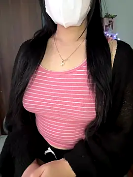 Donna11 online show from November 2, 2025, 6:27 am