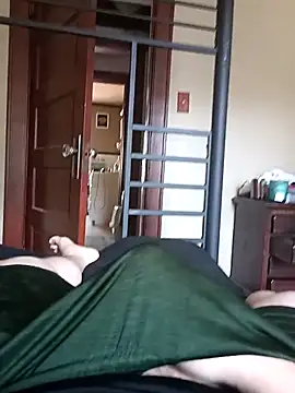 Snapshot of flab000 chatting on September 16, 2025, 3:57 pm flab000 online show from September 16, 2025, 3:57 pm