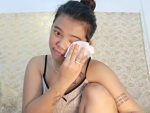 Snapshot of naughtyasian_girl chatting on February 2, 2026, 5:55 pm naughtyasian girl online show from February 2, 2026, 5:55 pm