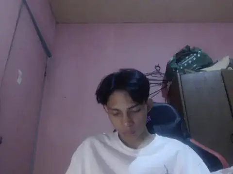 Snapshot of Kyoshi_19 chatting on May 5, 2026, 12:13 pm Kyoshi 19 online show from May 5, 2026, 12:13 pm