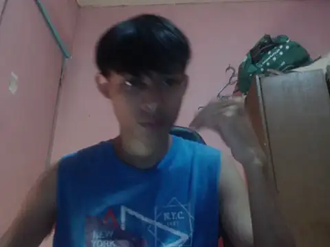 Snapshot of Kyoshi_19 chatting on May 20, 2026, 10:21 am Kyoshi 19 online show from May 20, 2026, 10:21 am