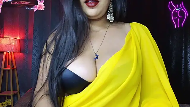 Snapshot of MissNasha chatting on April 9, 2026, 12:32 pm MissNasha online show from April 9, 2026, 12:32 pm