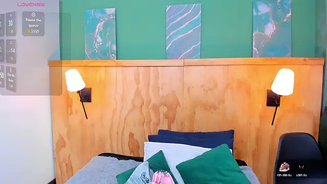 milavega  online show from March 2, 2026, 11:50 am