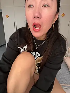 xiaomei-11 online show from November 5, 2025, 1:38 am