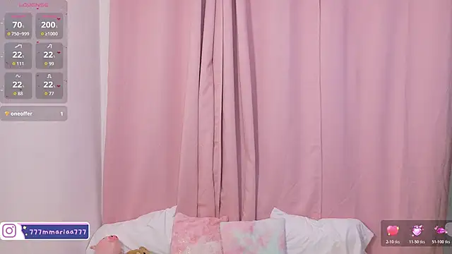 Snapshot of LolaYun chatting on October 29, 2025, 12:29 pm LolaYun online show from October 29, 2025, 12:29 pm