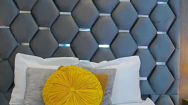 BlaireParker online show from September 26, 2025, 11:58 am