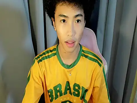 yourhotpinoy online show from May 19, 2026, 12:05 am