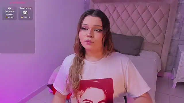 Maxxxine1 online show from September 18, 2025, 5:20 am