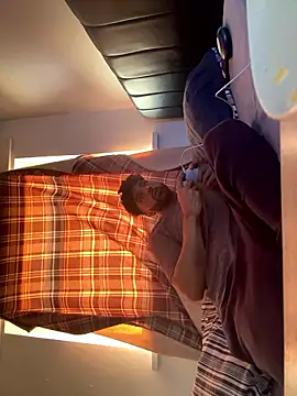 harry786123 online show from April 25, 2026, 7:00 pm