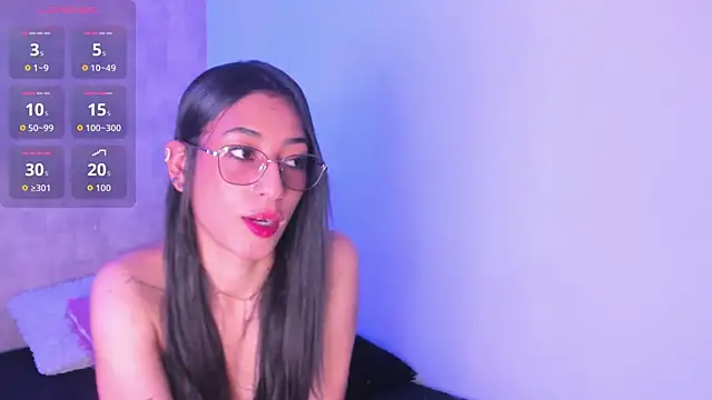 Snapshot of Becky_G chatting on October 20, 2025, 4:57 am Becky G online show from October 20, 2025, 4:57 am