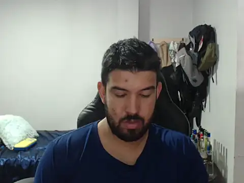 Axel11113 online show from October 11, 2025, 4:44 am