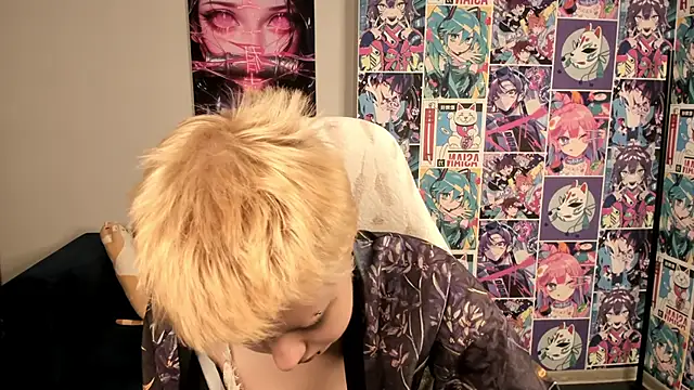 CarolineRichter online show from October 6, 2025, 3:04 am