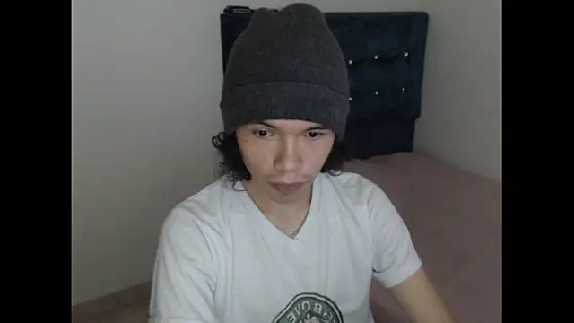 Xoxo Smiles online show from September 20, 2025, 11:22 am